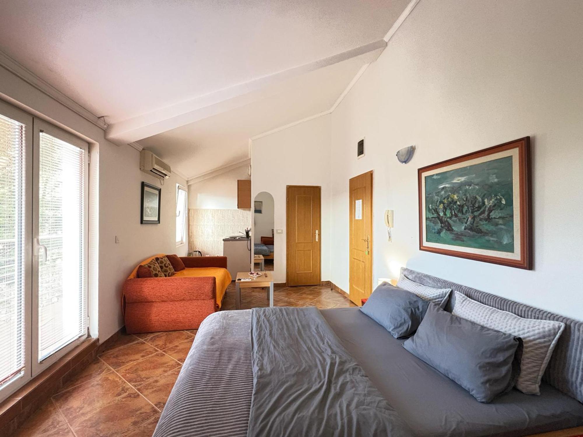 Markovic Aparthotel - Budva Becici Hotel المظهر الخارجي الصورة