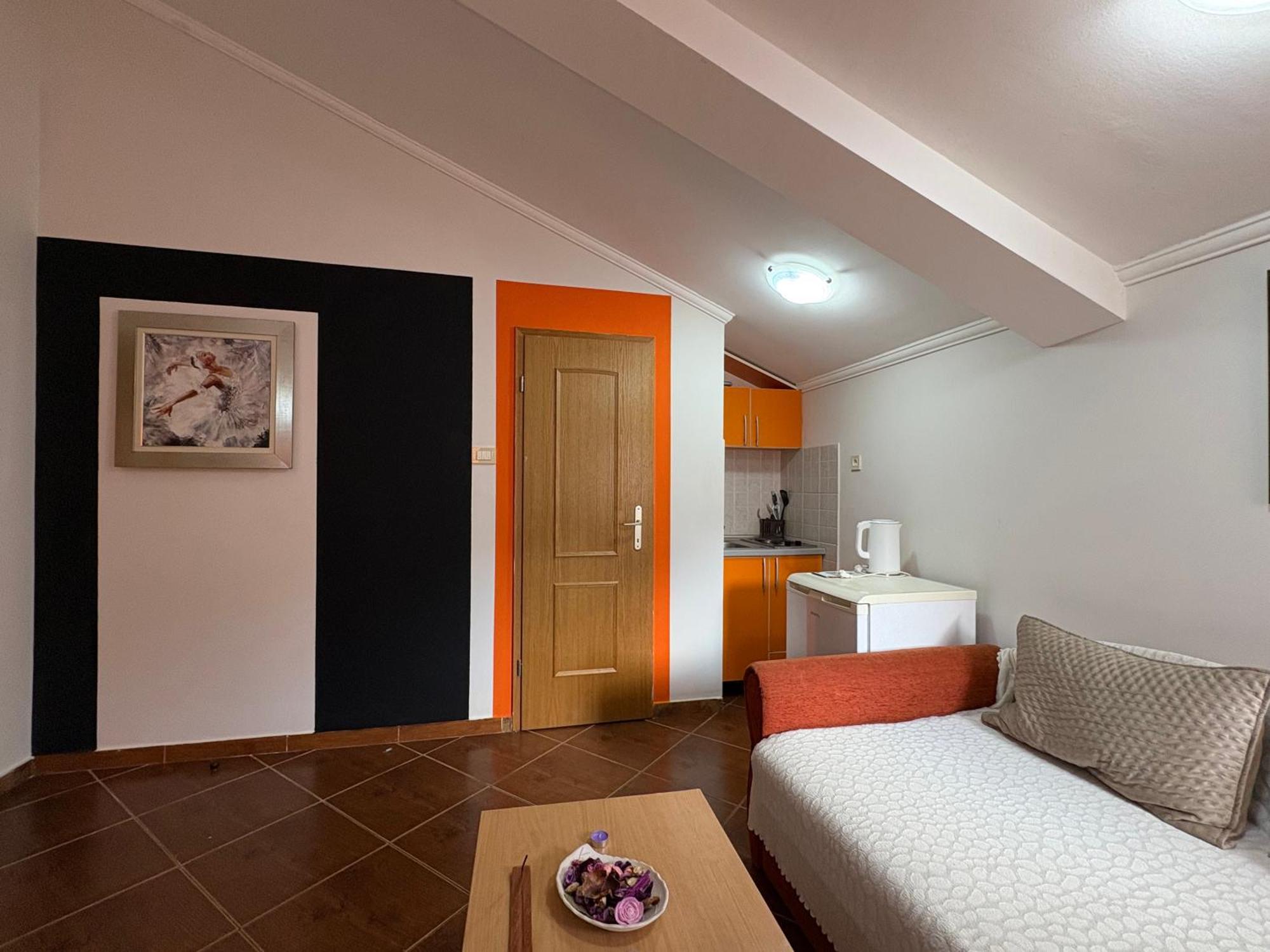 Markovic Aparthotel - Budva Becici Hotel المظهر الخارجي الصورة